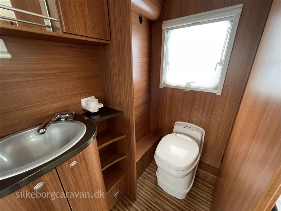 Adria Adora 613 HT
